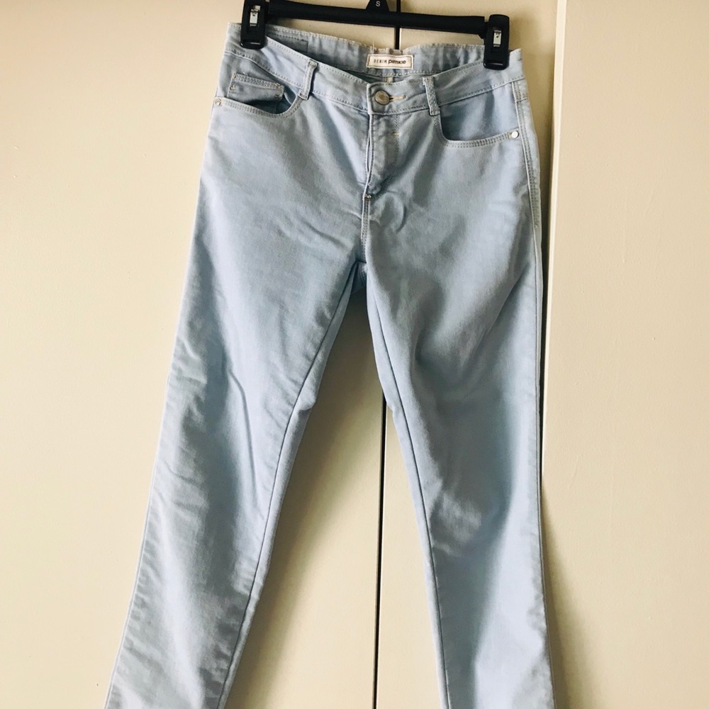 Jeans - Picture 4 of 4